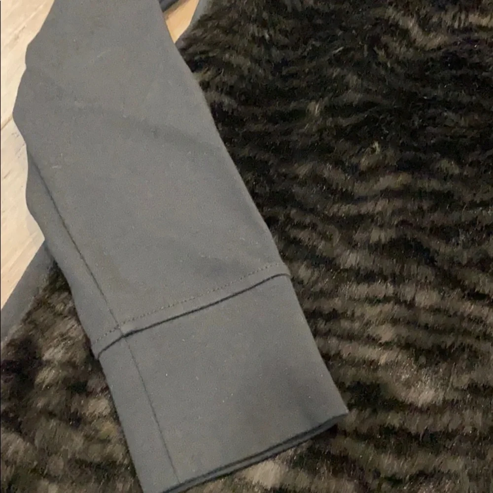 5 for $25‎ Club Monaco faux fur front black long sleeve top